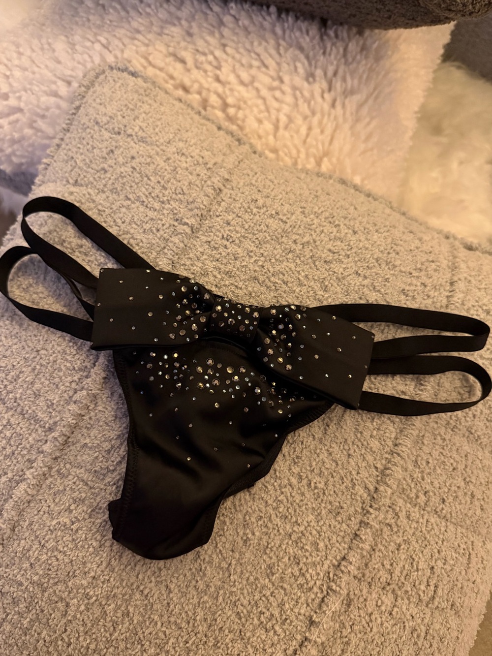 Victoria’s Secret 2014 fashion show black satin bow rhinestone panty - Picture 2 of 7